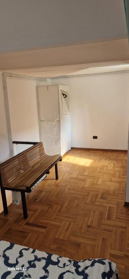 Micro Lägenhet Belgrad Exteriör bild